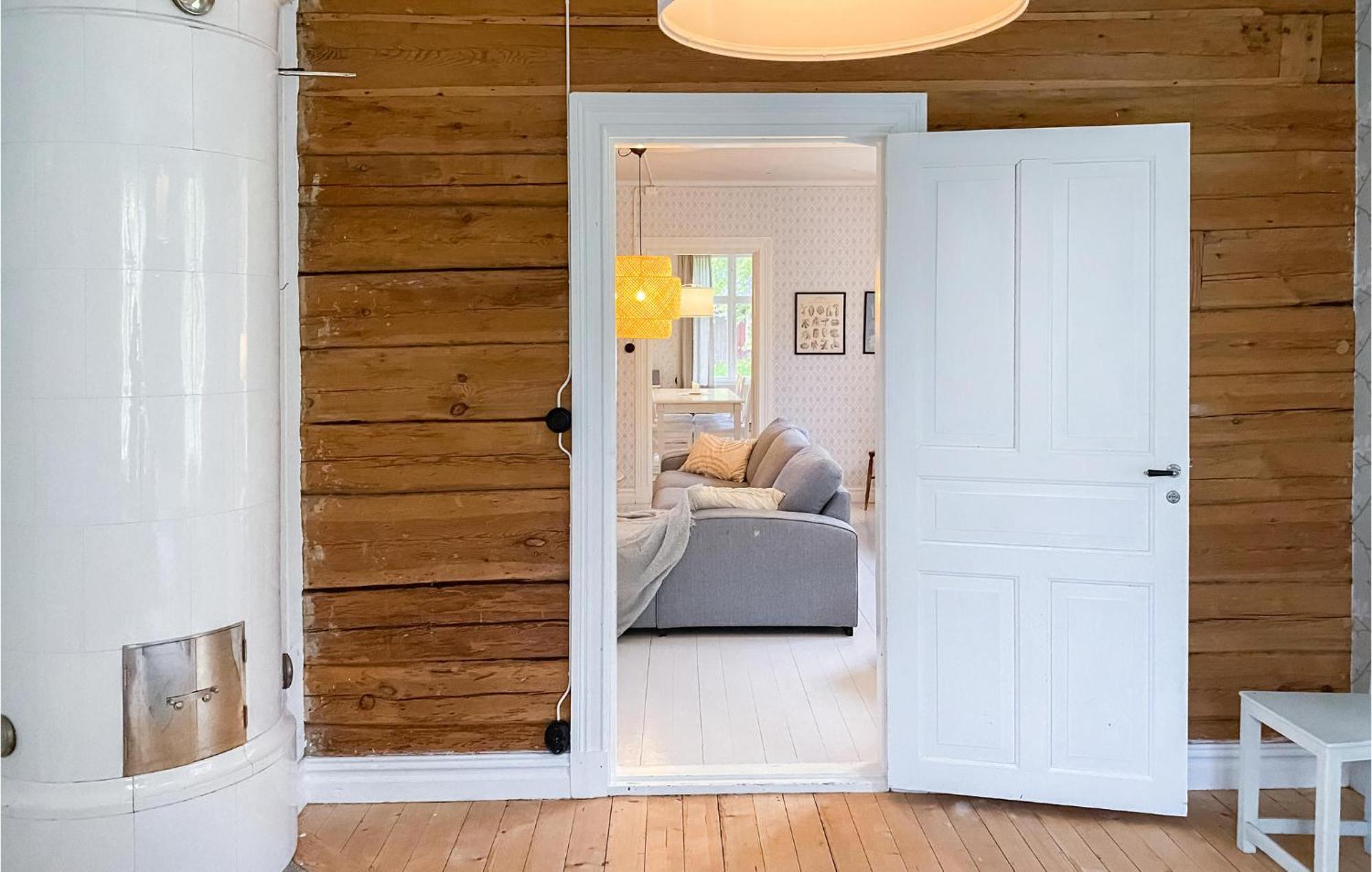 Awesome Home In Oedeshoeg With Wifi エクステリア 写真