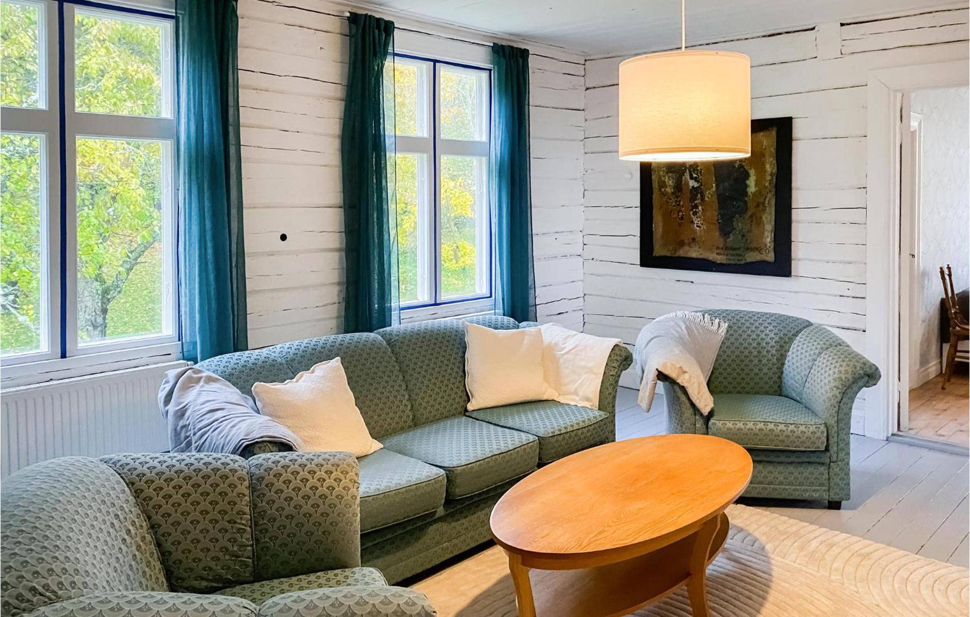 Awesome Home In Oedeshoeg With Wifi エクステリア 写真